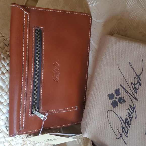 Patricia Nash 6-Piece Bag Bundle - Picture 10 of 16